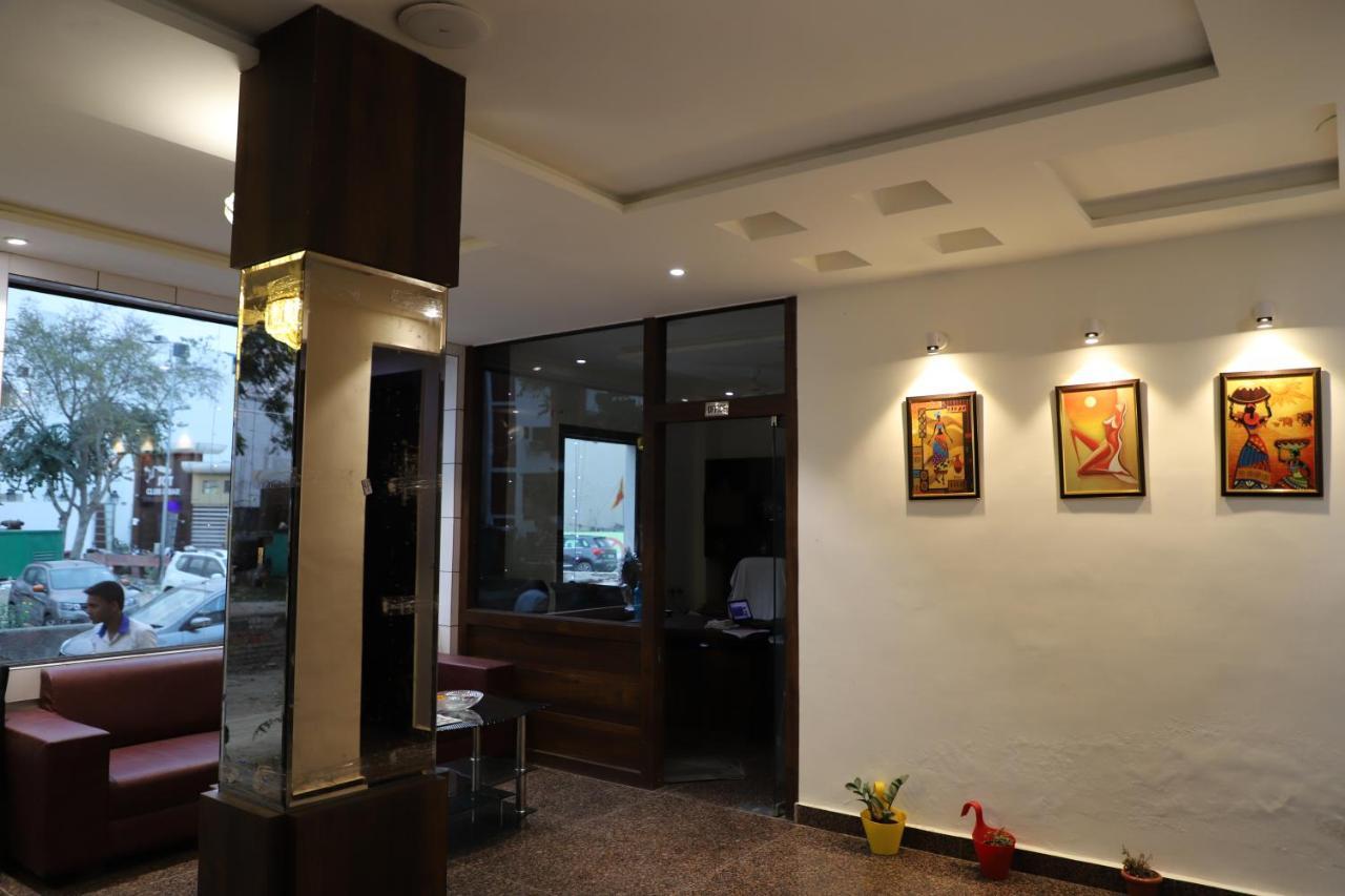 Hotel Dream Comfort Agra  Zewnętrze zdjęcie